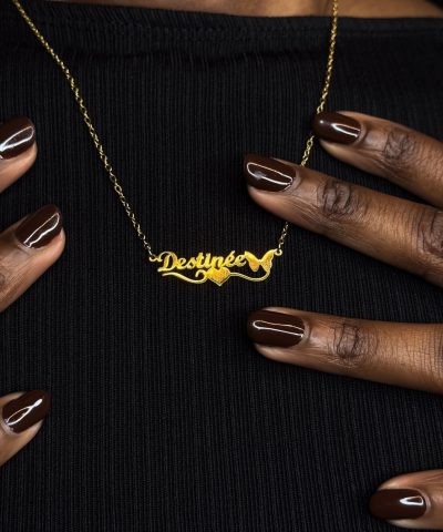 Collier personnalisable avec pendentif papillon et cœur – Modèle “Métamorphose”, bijou symbolique