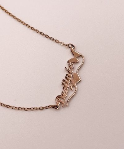 Collier personnalisable avec pendentif papillon et cœur – Modèle “Métamorphose”, bijou symbolique